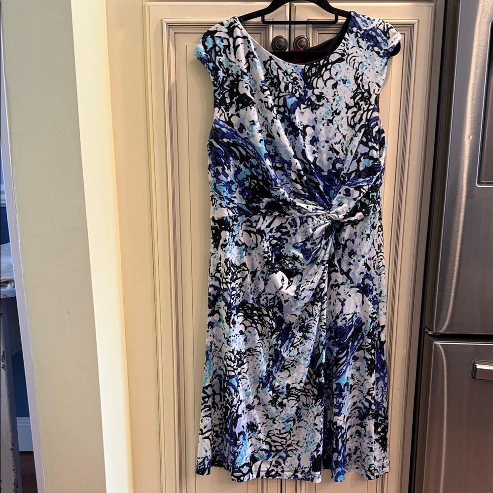 212 Collection Abstract Blue and Black Midi Dress Sz L